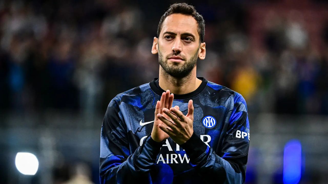 hakan calhanoglu inter renovacion juventus fichaje