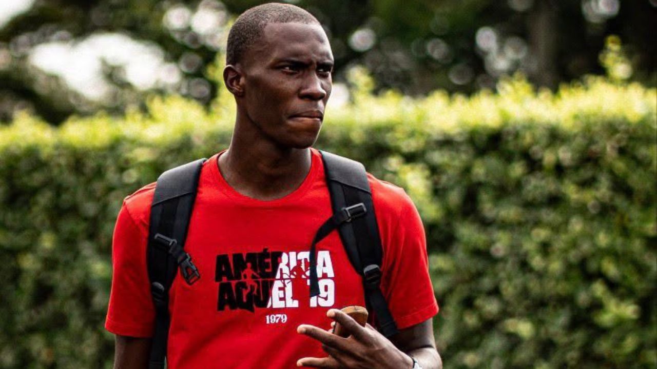 america de cali fichaje salida delantero kevin angulo belgica