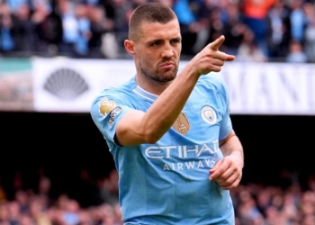 mateo kovacic sale manchester city destino juventus italia fichaje agente libre