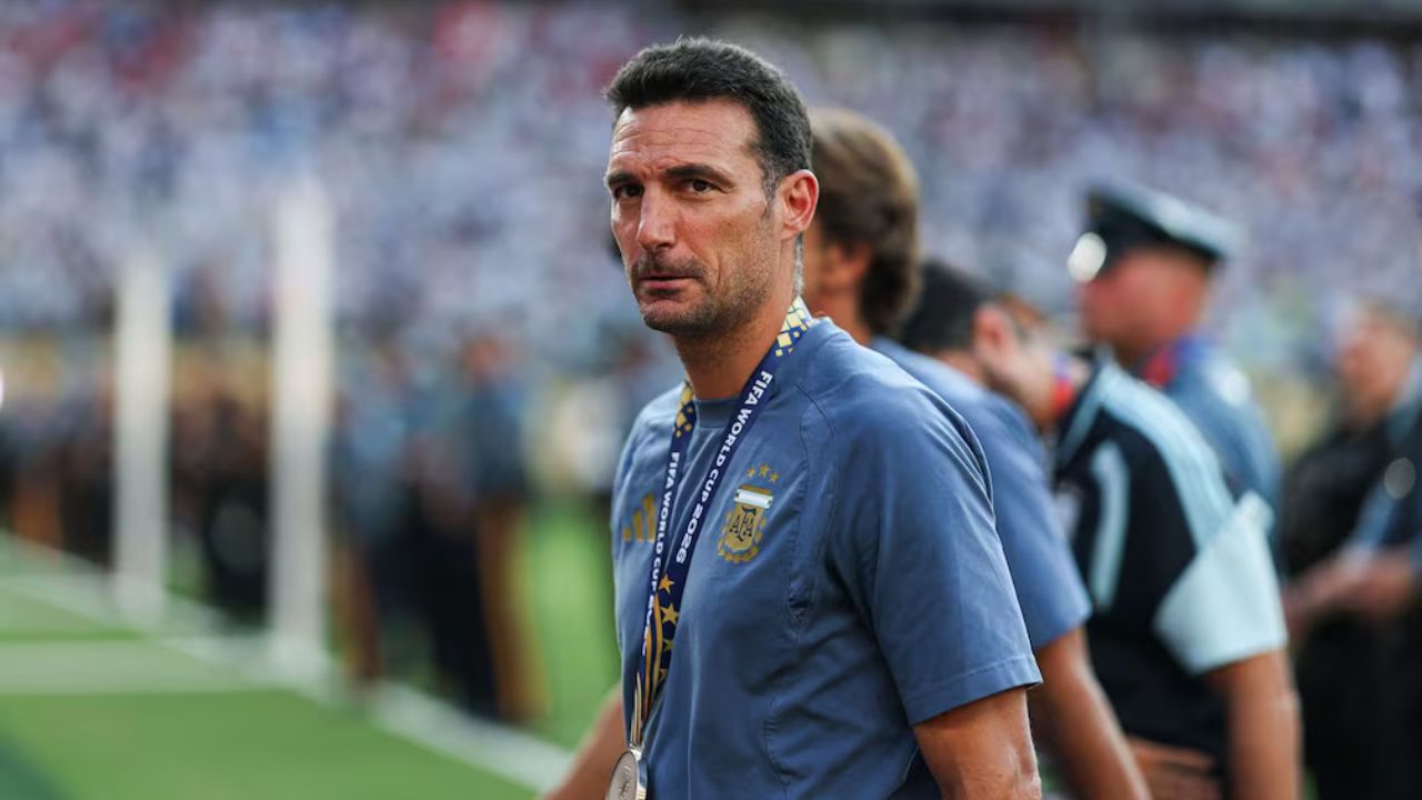 seleccion argentina lionel scaloni entrenador director tecnico renovacion afa