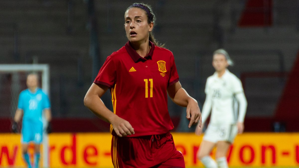 Alexia Putellas gana su tercer Balón de Oro e iguala el récord de Aitana Bonmatí