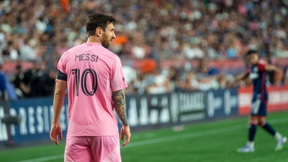 Messi podrá jugar ante el New England pese a su quinta amarilla: la regla de la MLS que le evita la sanción